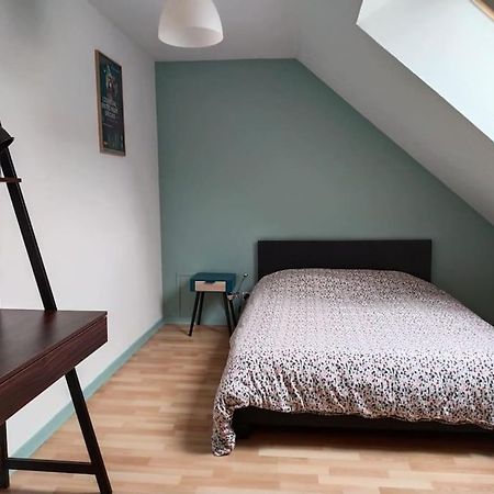 Charmant Appartement Au Calme Avec Parking Besancon Exterior photo