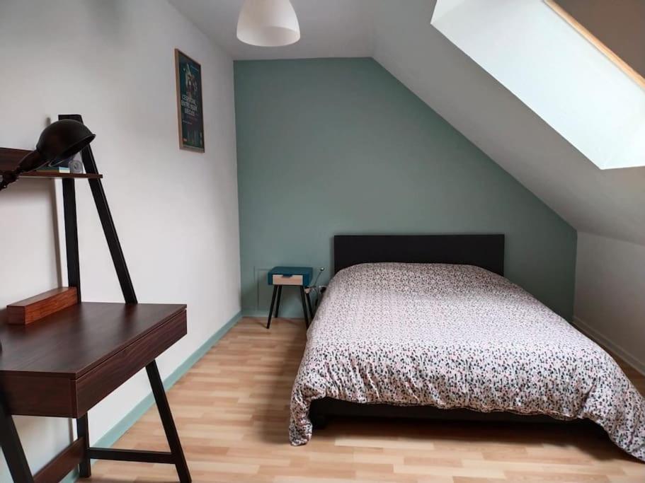 Charmant Appartement Au Calme Avec Parking Besancon Exterior photo