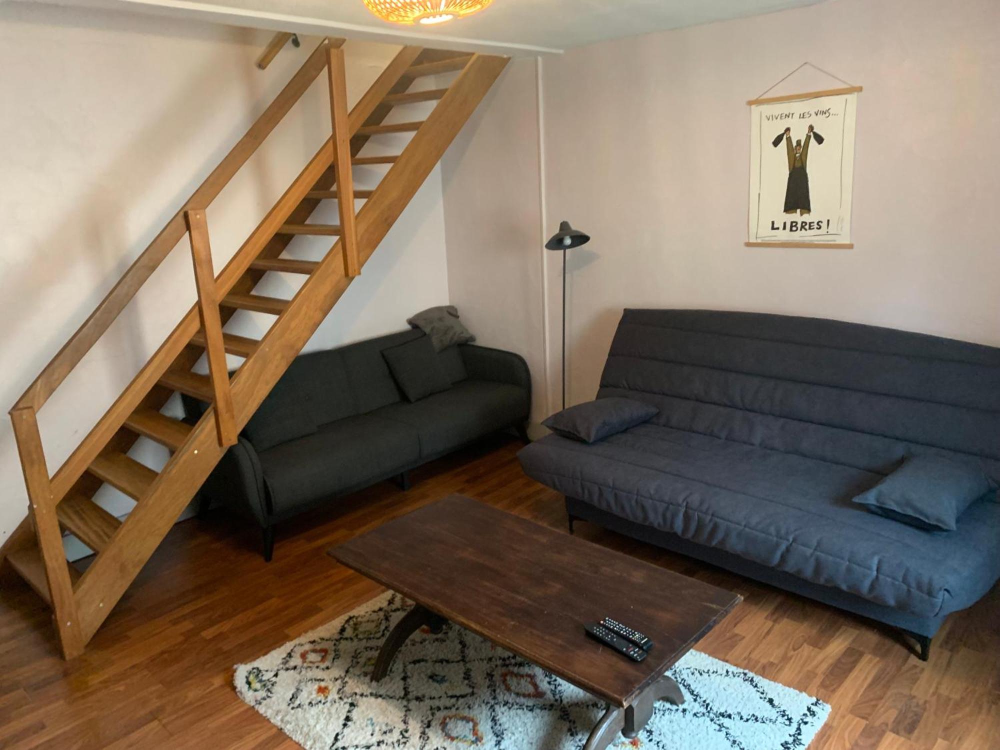 Charmant Appartement Au Calme Avec Parking Besancon Exterior photo